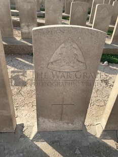 BAGHDAD (NORTH GATE) WAR CEMETERY - STRICKLAND, E C